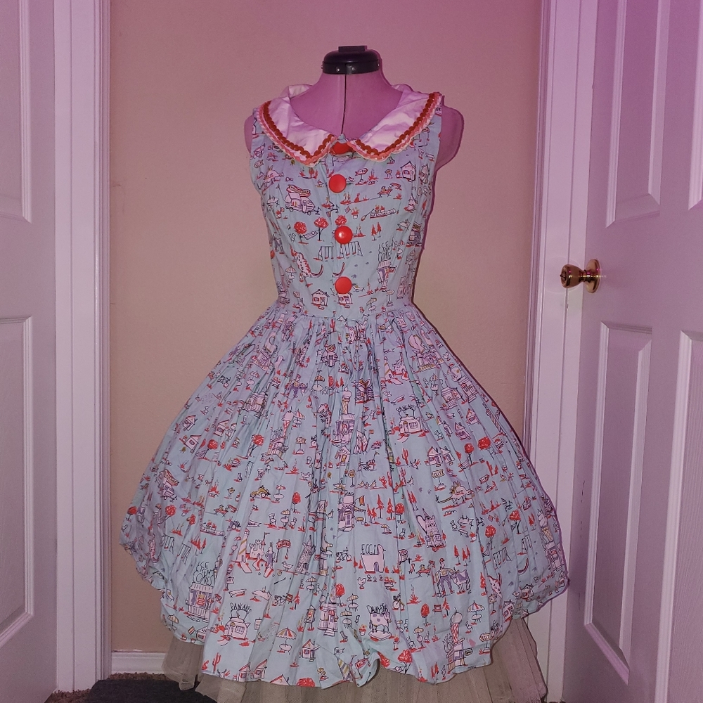 Custom 1950 dresses. - Picture 2 of 16